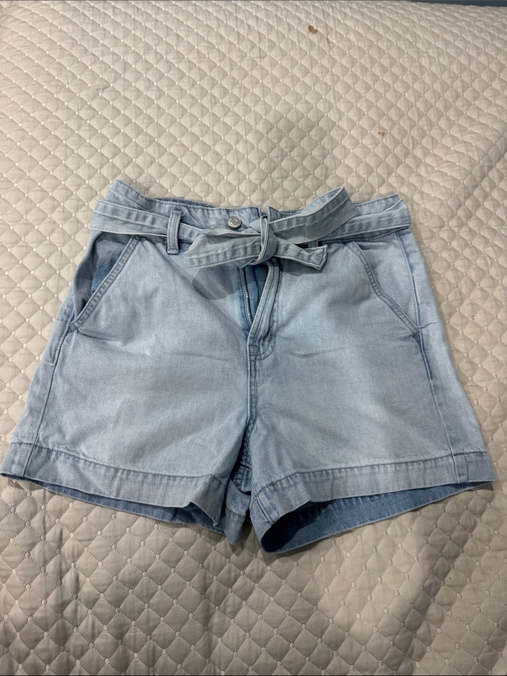 GAP Light Wash Denim Tie-Belt Shorts